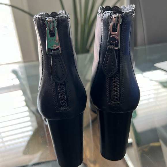 Coach Boots size 5B - Picture 3 of 5